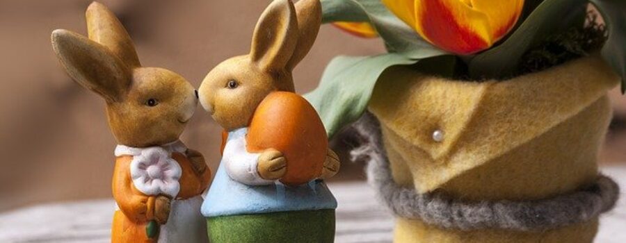 Easter In Italy: Chocolate Eggs, Traditions & Peculiar Rituals!