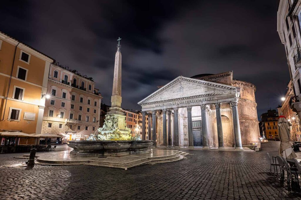 The Roman Pantheon: A Timeless Emblem of Rome's Architectural Prowess