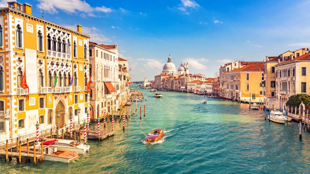 Discover Venice Beyond the Ordinary A Journey Through History and Tradition