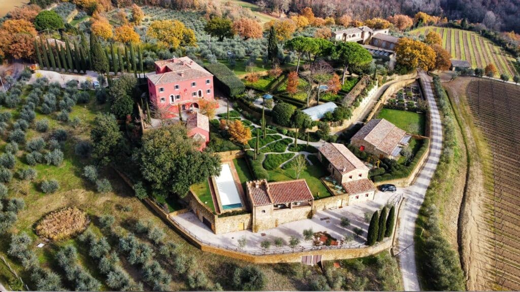 Casa Newton In Val D’orcia, Accommodation Of The Made In Italy Retreat With Marisol Colette